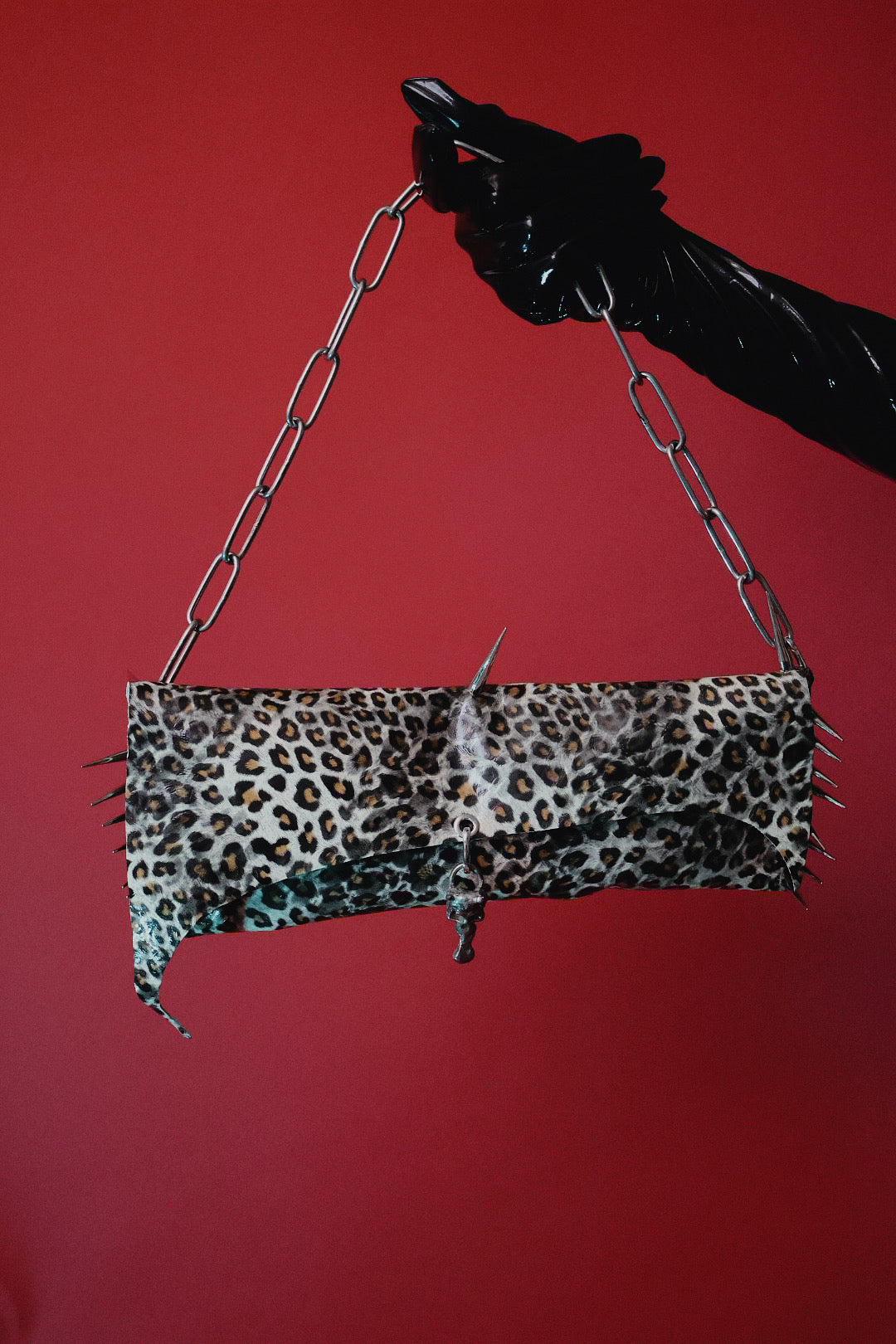 VENOM VEIL LEOPARD BAG