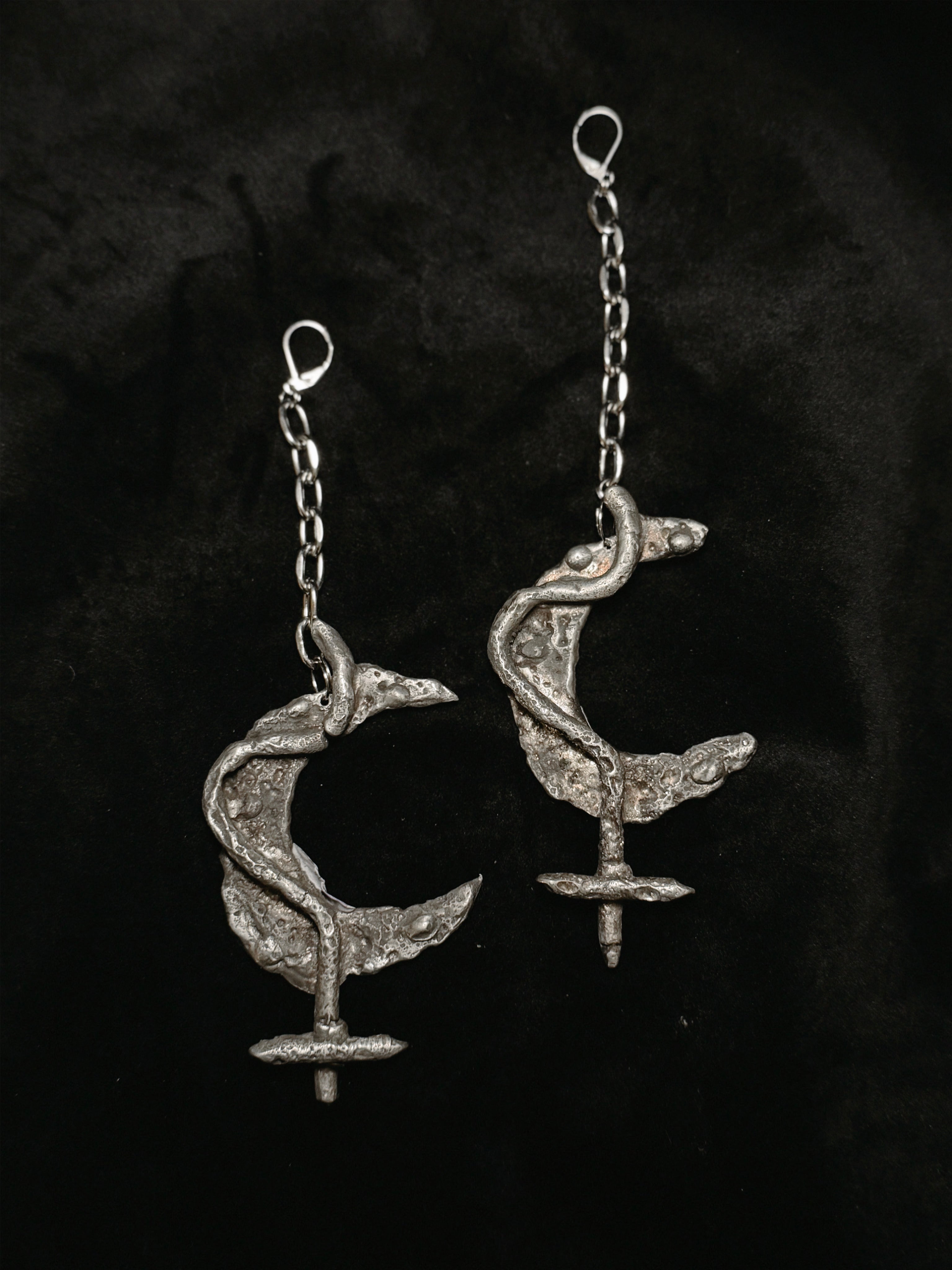 Lilith Serpent Chain Set Earrings