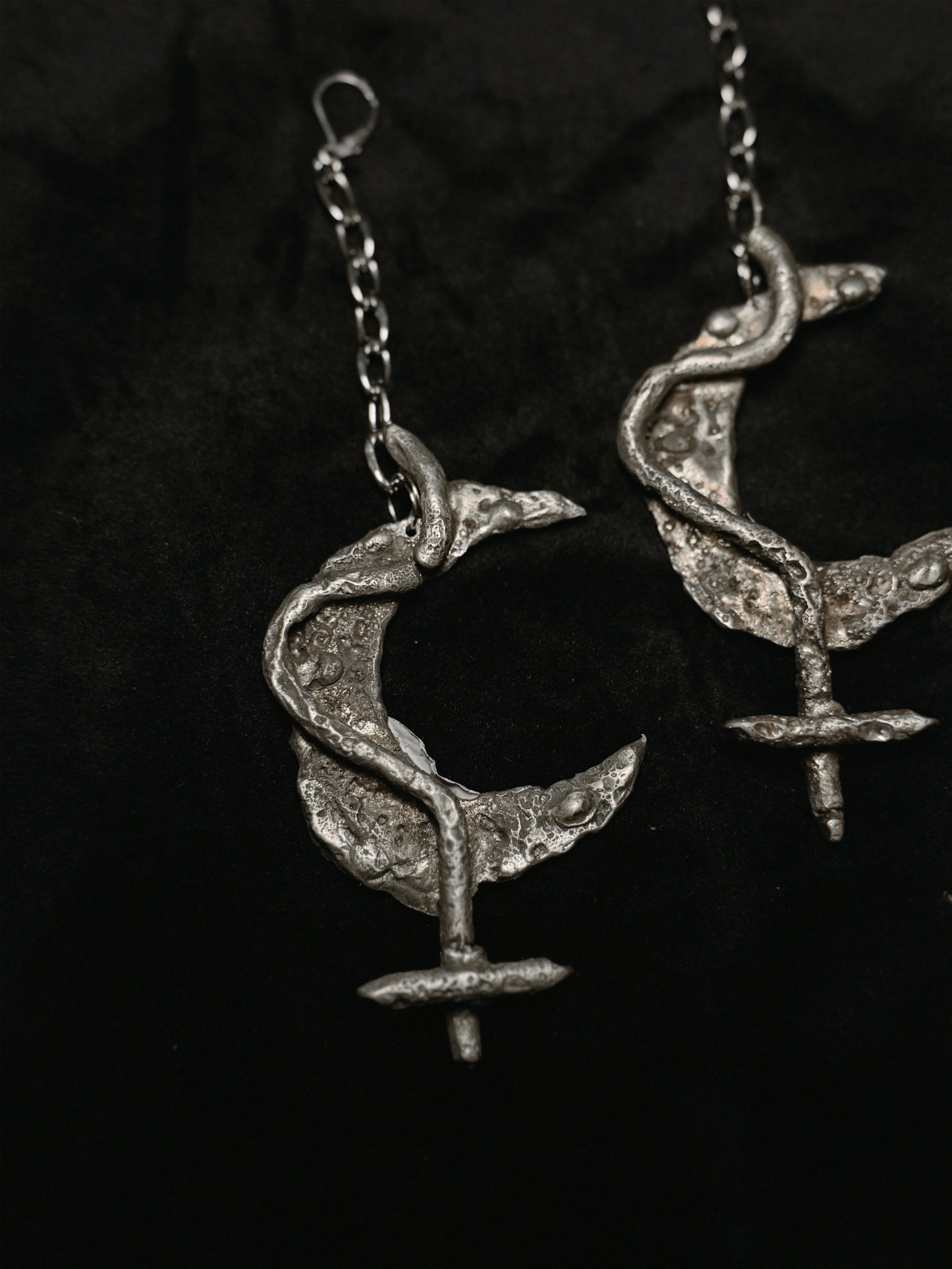 Lilith Serpent Chain Set Earrings