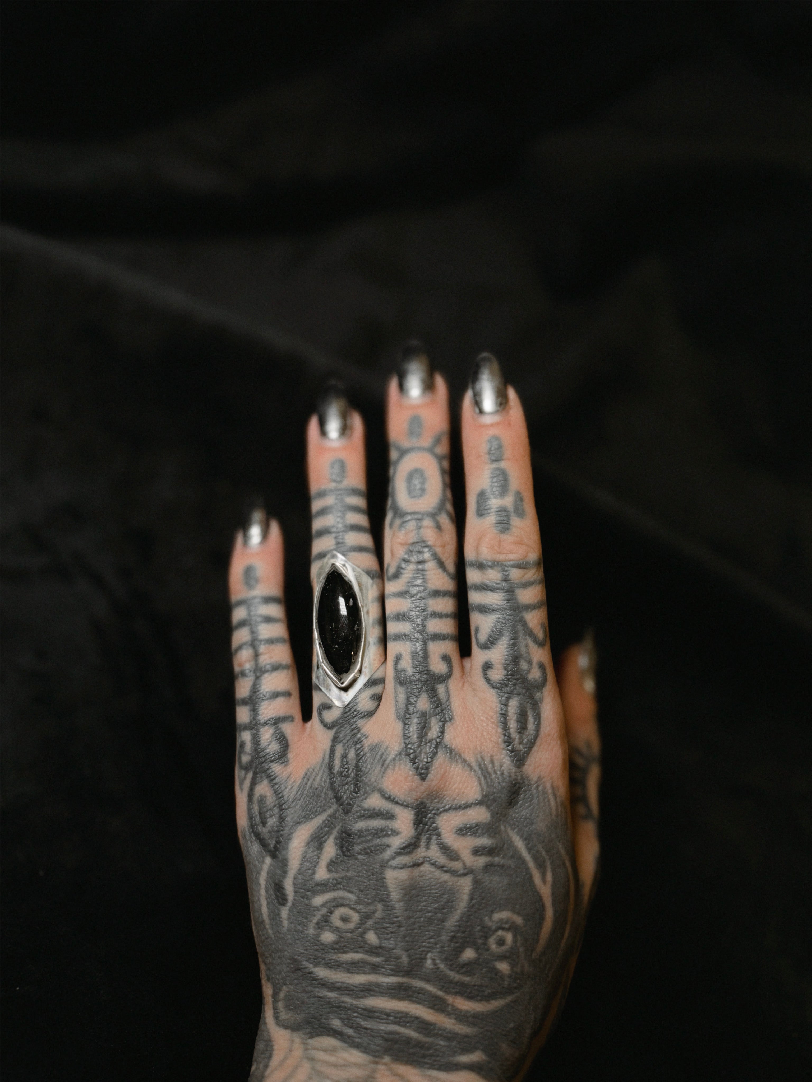 Obsidian Shield Ring