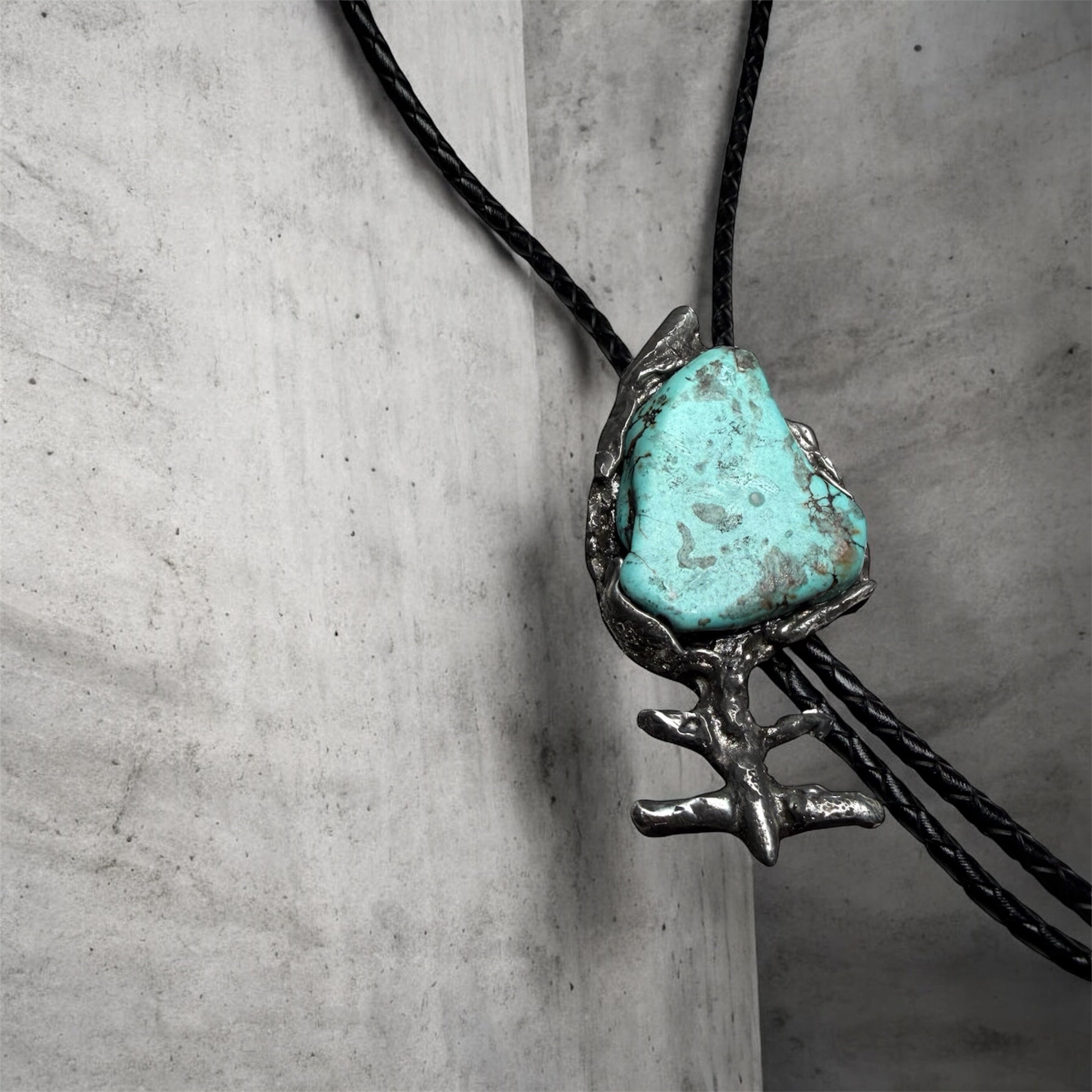 TURQUOISE OUTLAW BOLO
