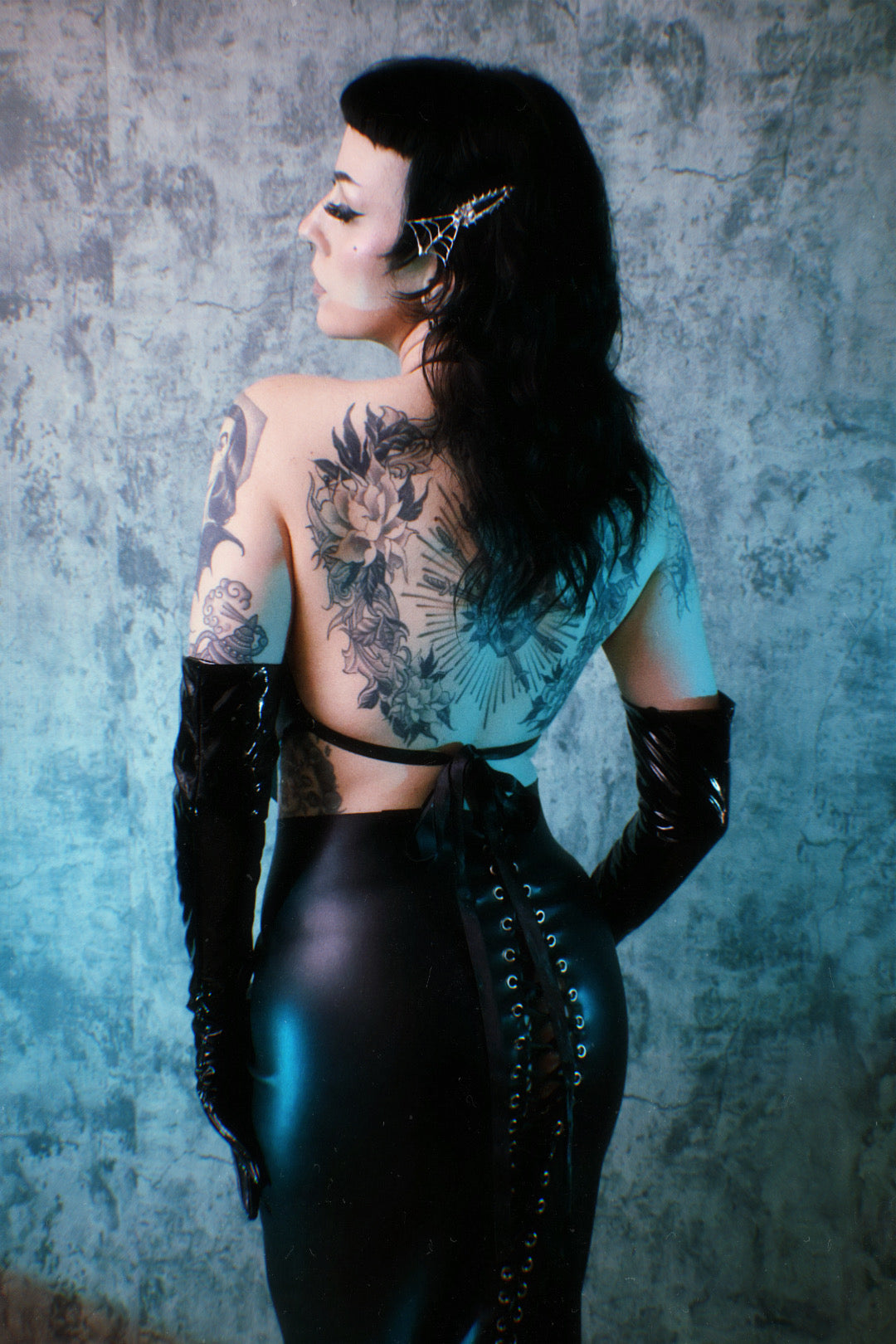 SILVER SIREN HALTER