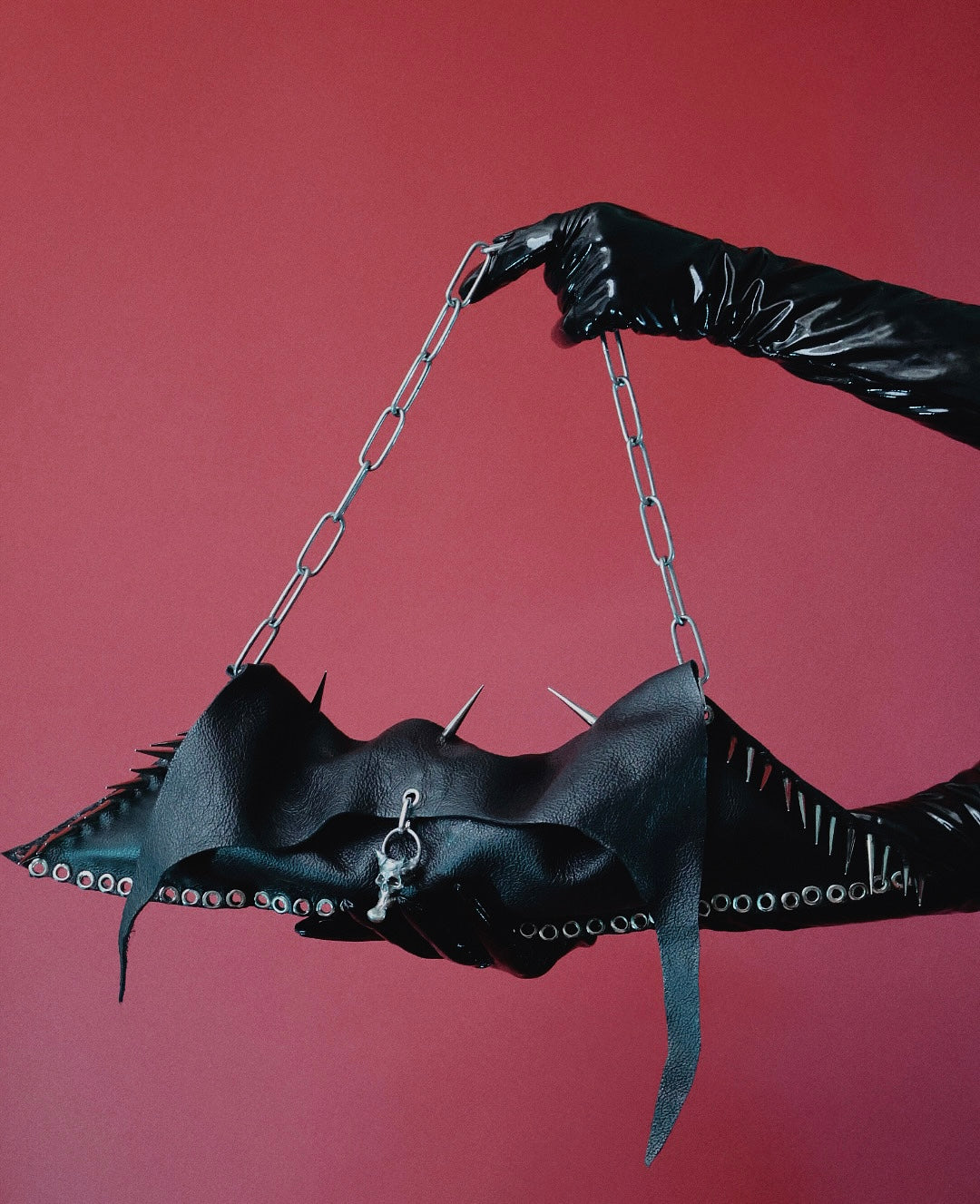 NOIR SPIKE RELIC BAG (Black Leather)