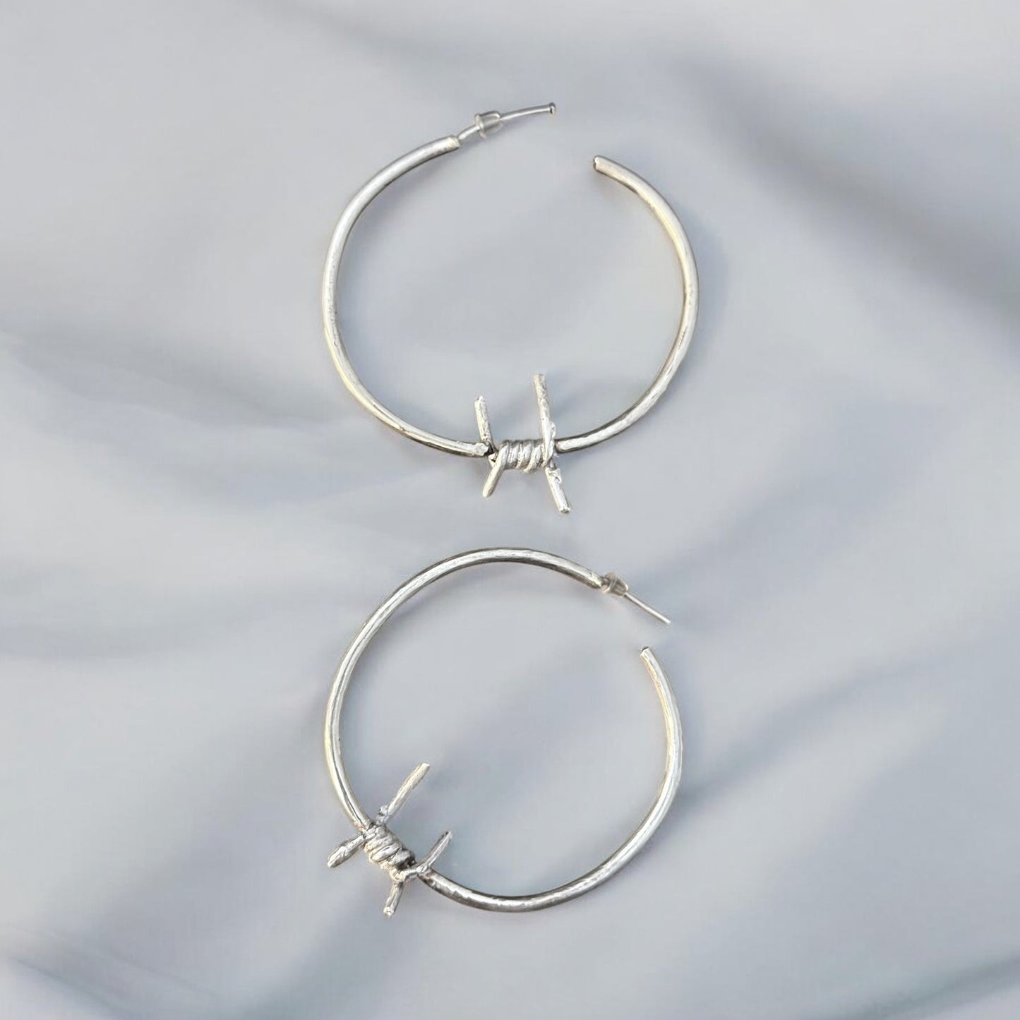 Barbed Wire Hoop Set