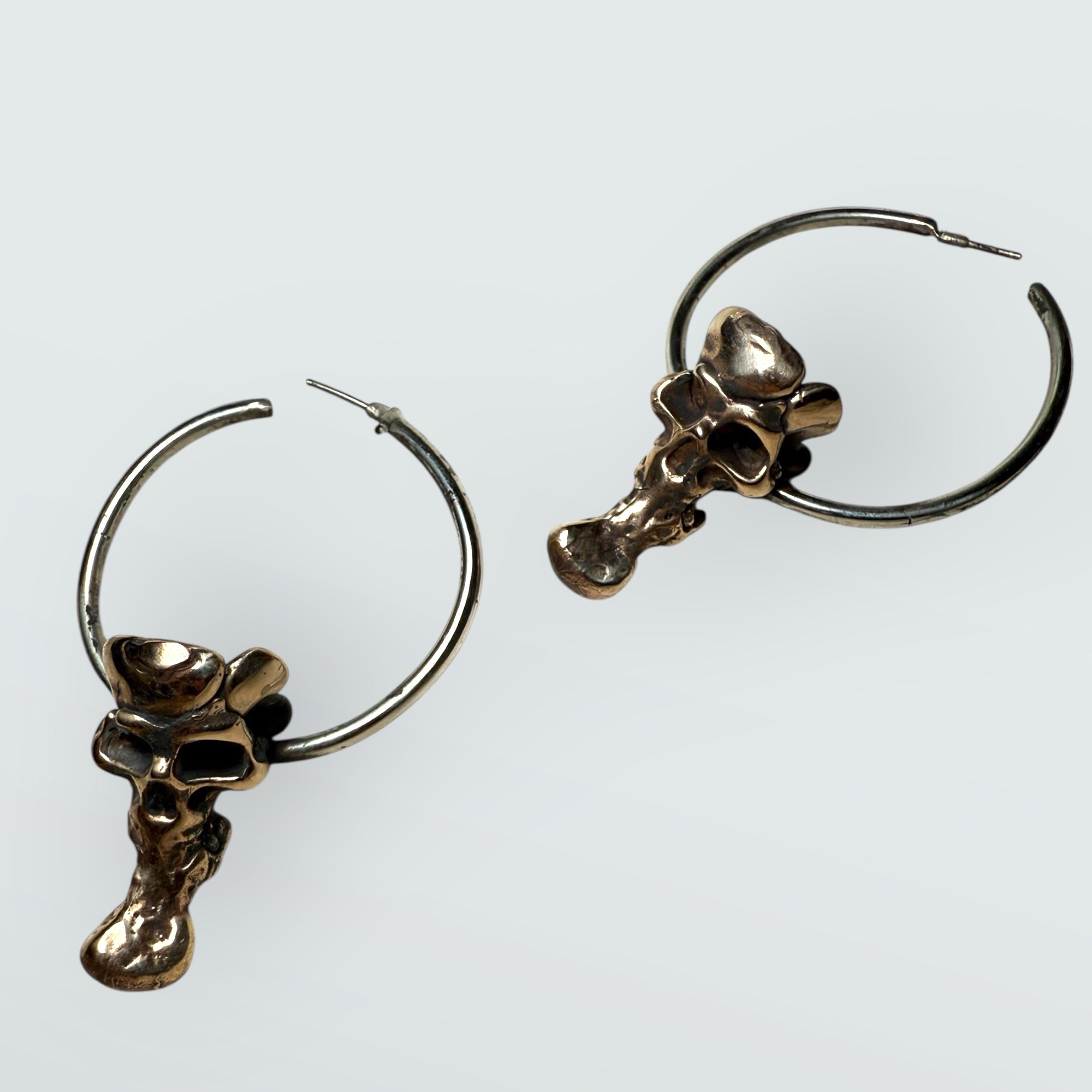 The Ascending Oni Skull (50mm Mixed Metal Pendant)