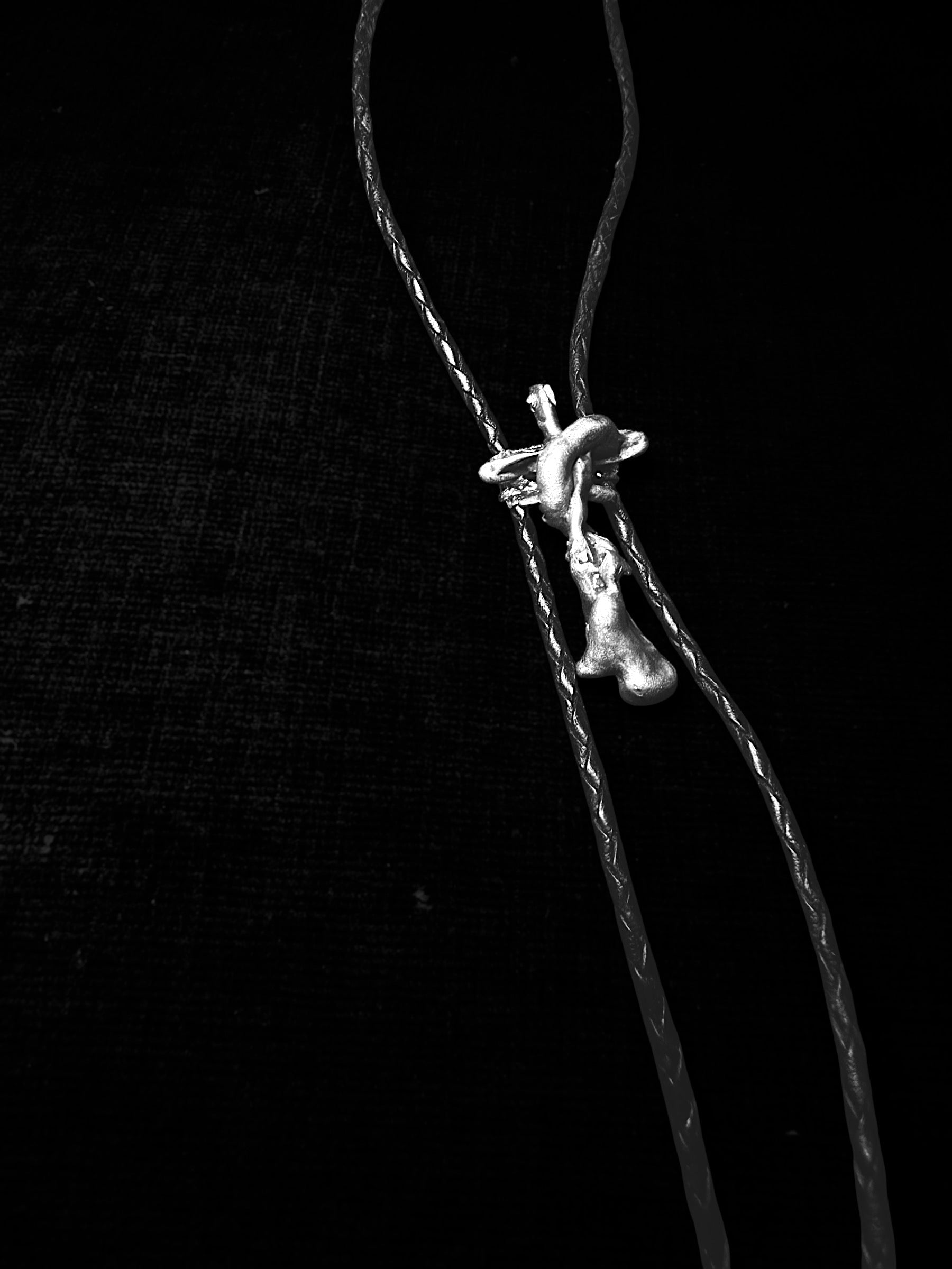 Bolo Crucifix Serpent