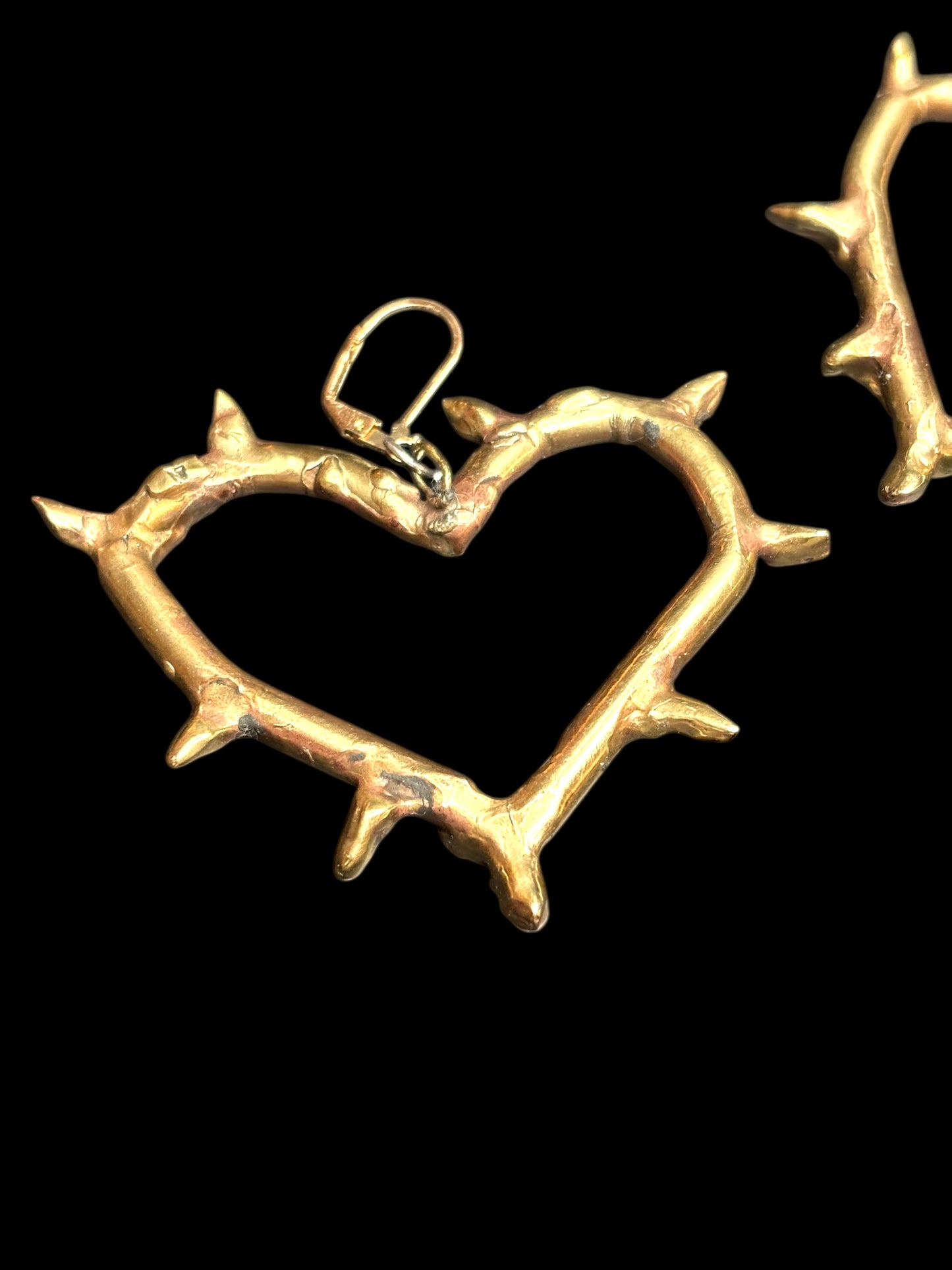 Thornbound Hearts (Brass)